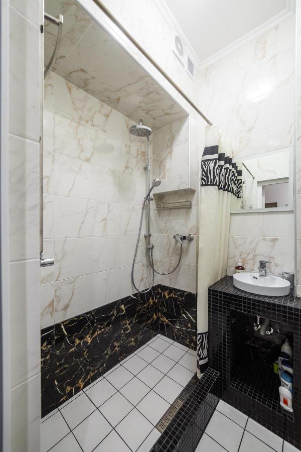 Apartment On Tamanska - Вулиця Дарії Гусяк Lviv Extérieur photo